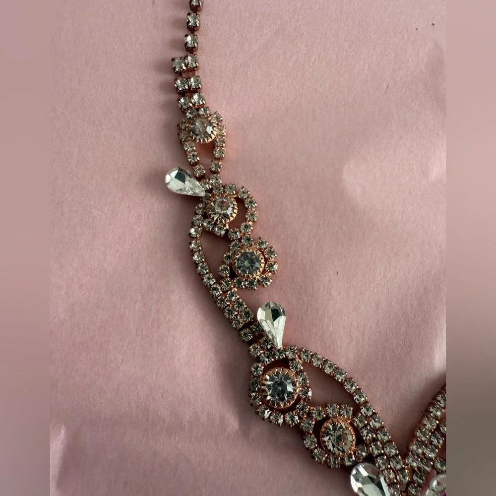 New Marquise Collection Jewelry Rose Gold Necklace/Earrings w/Cubic Zirconias - Picture 5 of 14